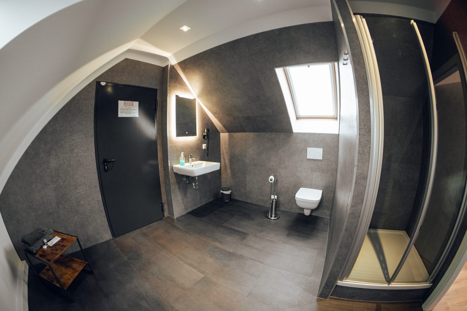 Doppelzimmer Ansicht 10