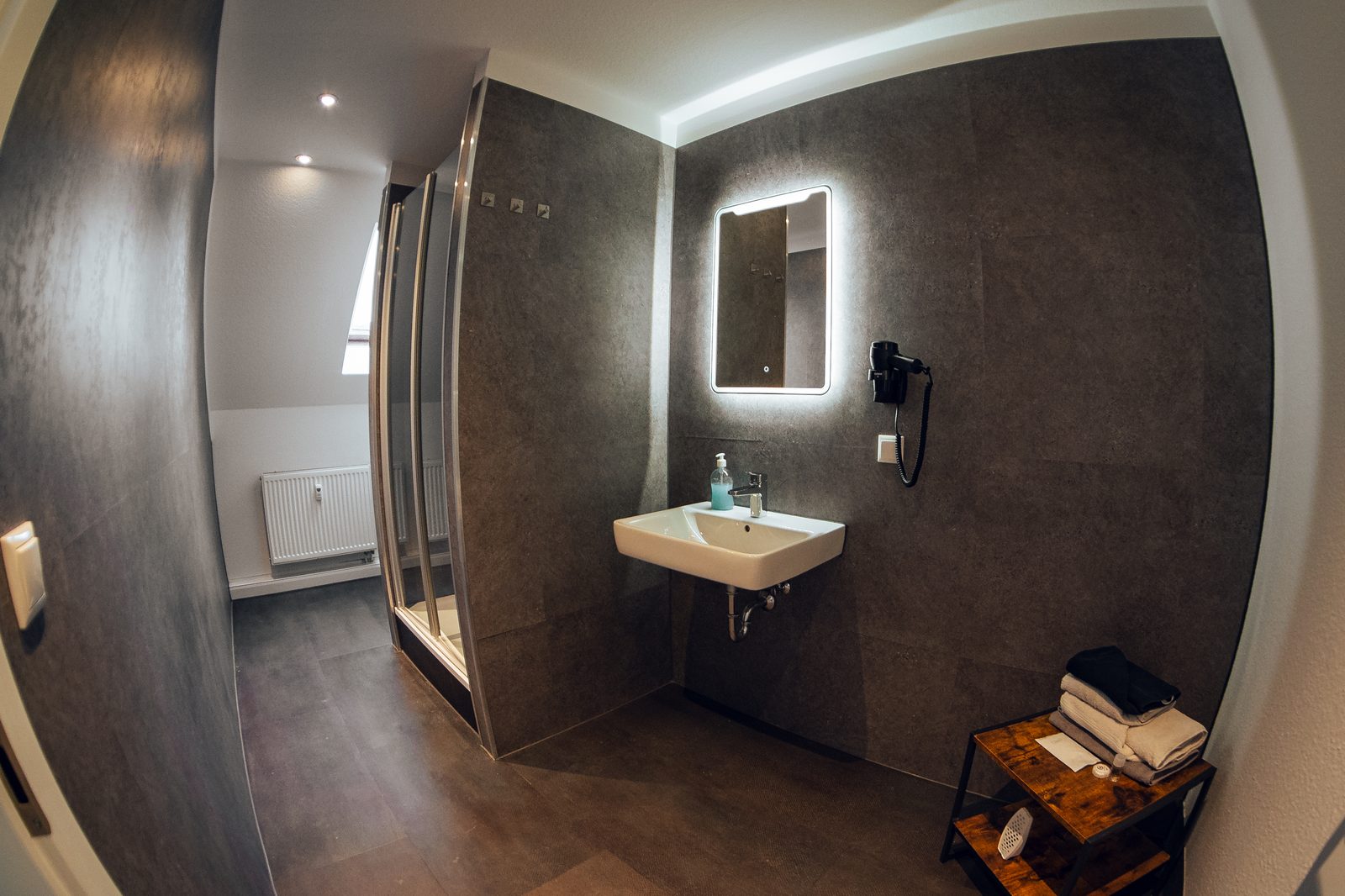 Doppelzimmer Ansicht 8